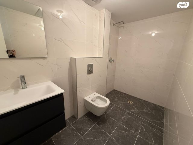 דירה, הרב ישראל גרוסמן, רמת אברהם, בית שמש