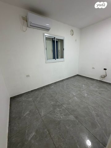 בית פרטי/ קוטג', ארזים, יתד