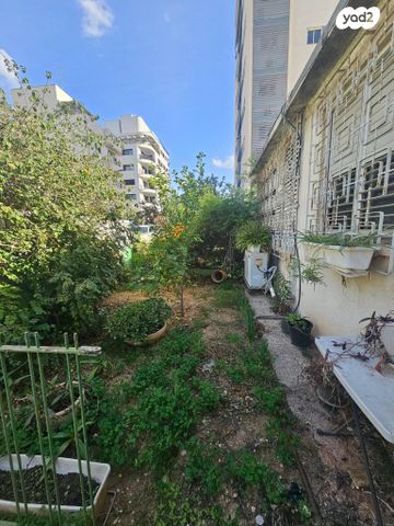 בית פרטי/ קוטג', החי"ל, נגבה, רמת גן