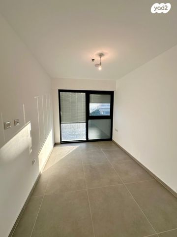 דירה, תוצרת הארץ, נחלת יצחק, תל אביב יפו