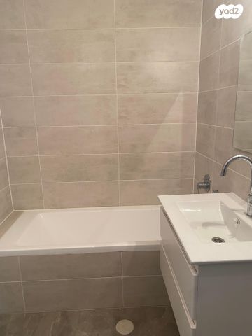 דירה, הוד השרון