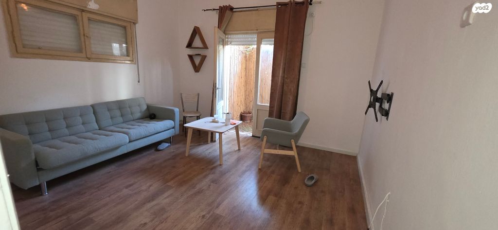 דירת גן, השנית, נווה צדק, תל אביב יפו