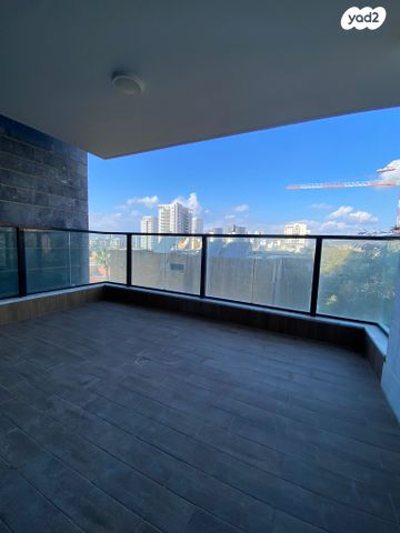 דירה, הכלניות, כלניות, טירת כרמל