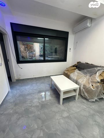 דירה, בן יהודה 17, מסדה, חיפה