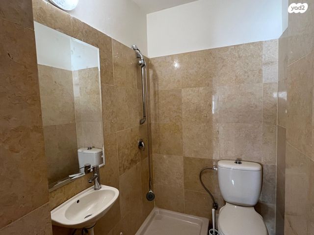 דירה, חנוך אלבק, ירושלים