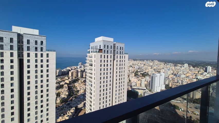 דירה, אמנון ליפקין שחק, נוף הטיילת, נתניה