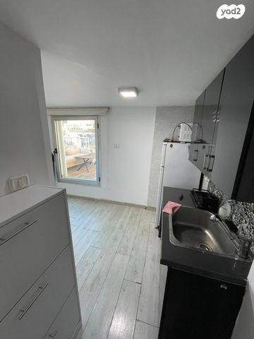 דירה, פלורנטין, פלורנטין, תל אביב יפו