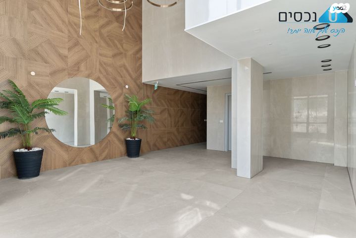 דירת גן, אריאל שרון 7, מורשת, מודיעין מכבים רעות