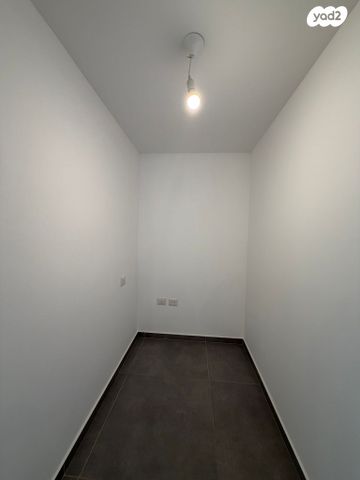 דירה, תוצרת הארץ 5, נחלת יצחק, תל אביב יפו