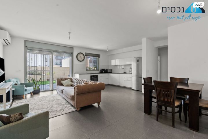 דירת גן, אריאל שרון 7, מורשת, מודיעין מכבים רעות