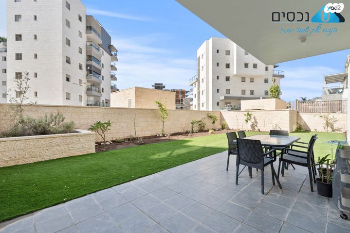 דירת גן, אריאל שרון 7, מורשת, מודיעין מכבים רעות