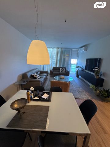 דירה, דוד שמעוני, מרכז, הרצליה