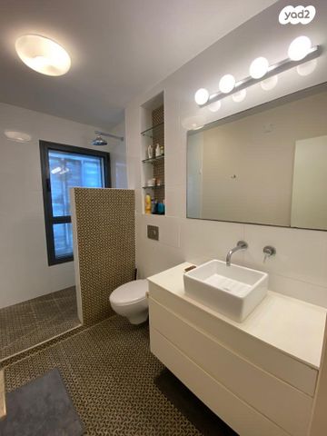 דירה, לילינבלום, לב תל אביב, לב העיר צפון, תל אביב יפו