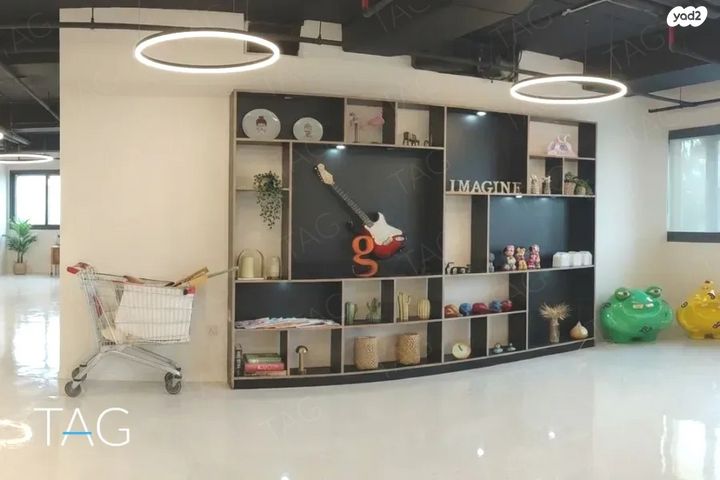 משרדים, שארית ישראל, תל אביב יפו