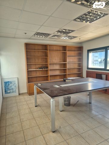 משרדים, דרך בן גוריון, רמת גן