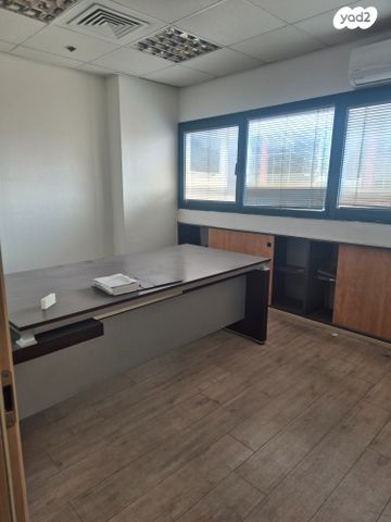 משרדים, דרך בן גוריון, רמת גן