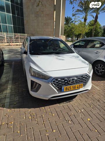 יונדאי איוניק