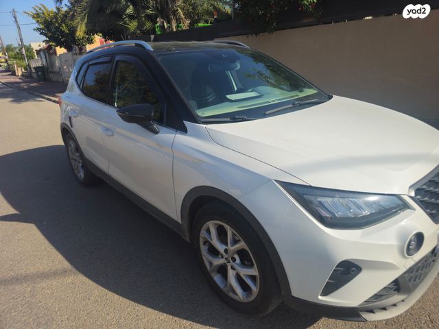 מודעת רכב סיאט ארונה