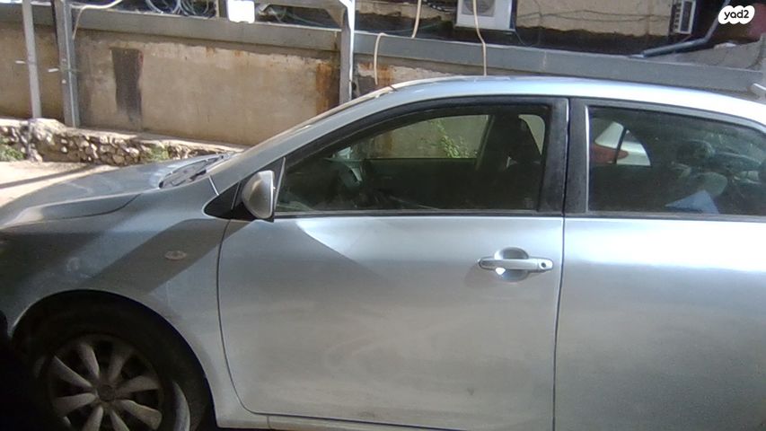 מודעת רכב טויוטה קורולה