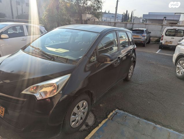 טויוטה ורסו-S