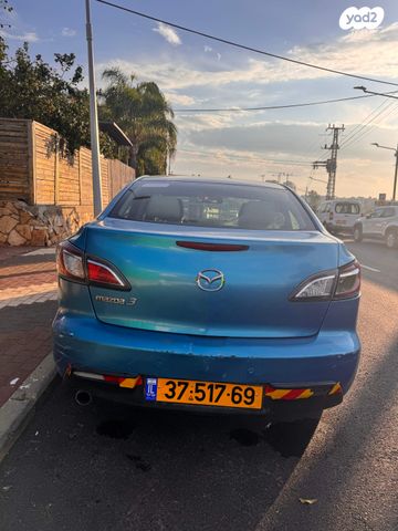 מודעת רכב מאזדה 3