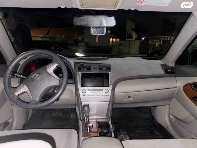 טויוטה קאמרי