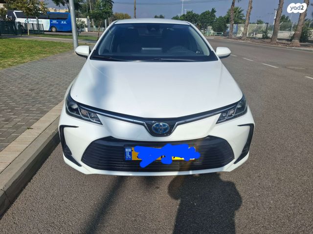 טויוטה קורולה