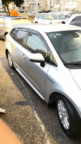 מודעת רכב טויוטה קורולה