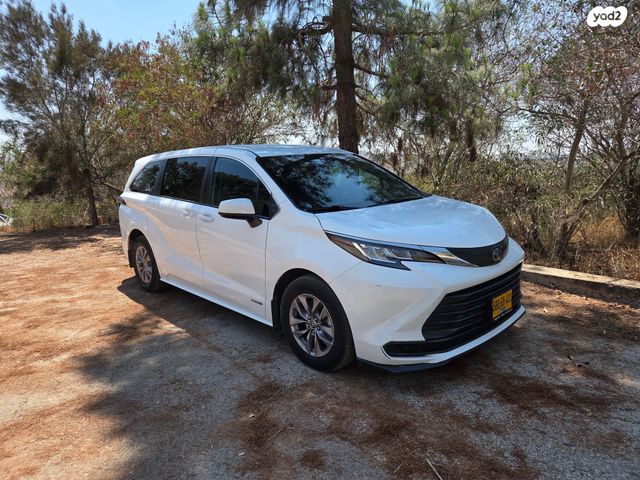 טויוטה סיינה