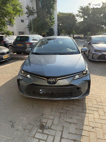 מודעת רכב טויוטה קורולה