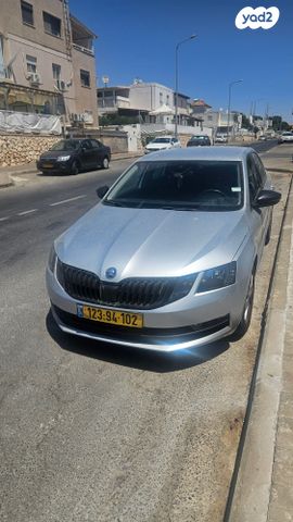 סקודה אוקטביה