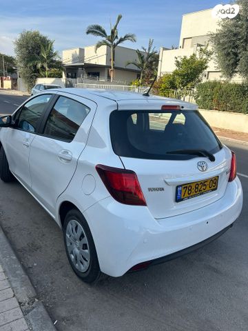 טויוטה יאריס