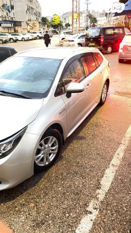 טויוטה קורולה