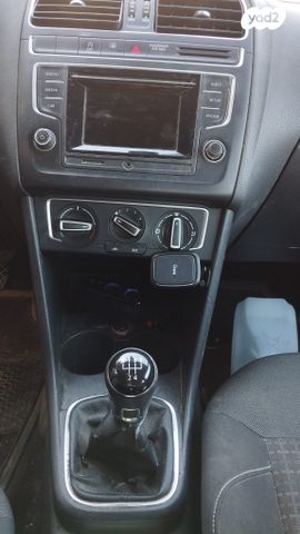 פולקסווגן פולו 