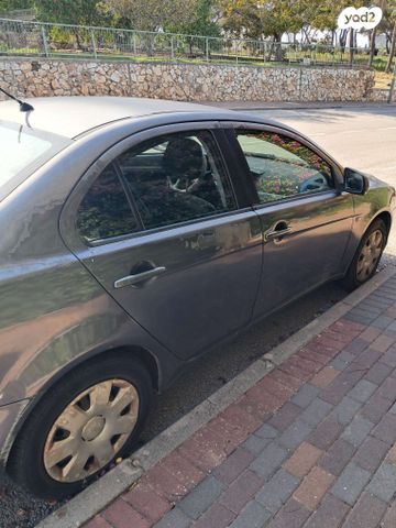 מודעת רכב מיצובישי לנסר