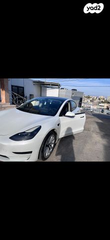 טסלה מודל 3