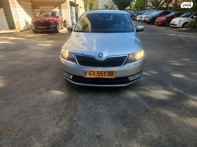 מודעת רכב סקודה ראפיד
