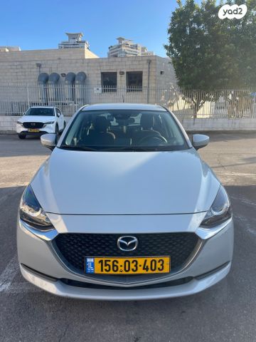 מודעת רכב מאזדה 2