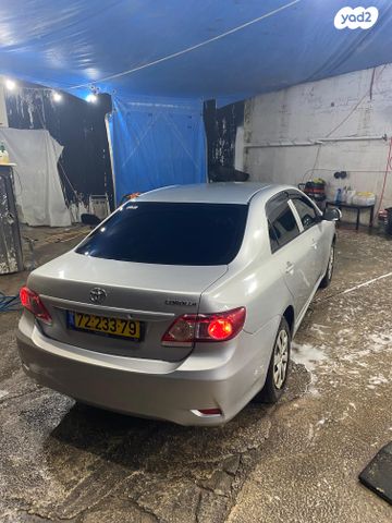 טויוטה קורולה