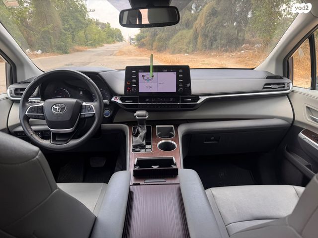 טויוטה סיינה