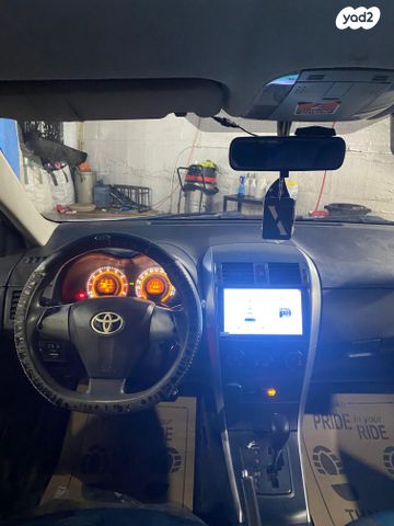 טויוטה קורולה