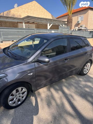 מודעת רכב יונדאי i20