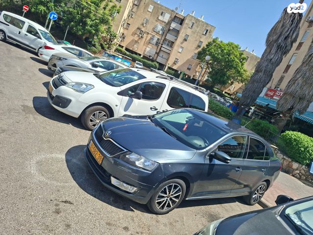 סקודה ראפיד