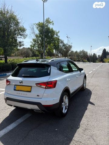 מודעת רכב סיאט ארונה