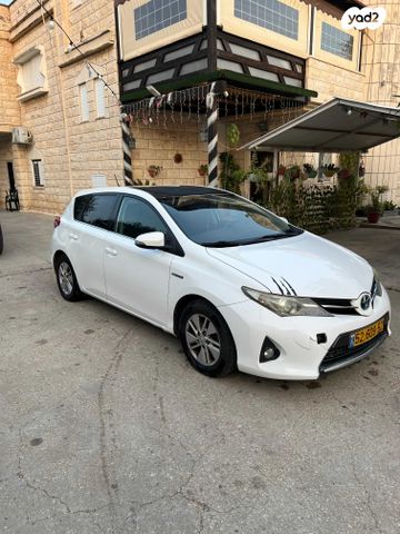 מודעת רכב טויוטה אוריס