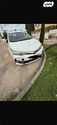 מודעת רכב טויוטה קורולה