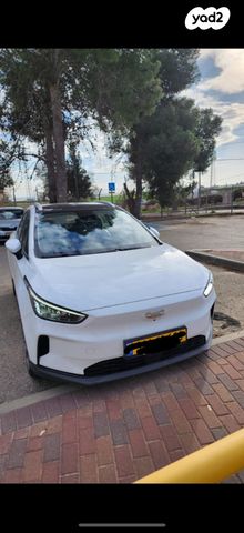 מודעת רכב ג׳ילי Geometry C