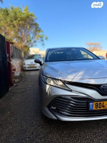 טויוטה קאמרי