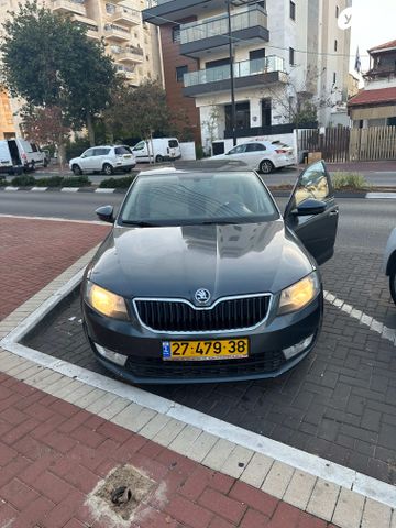 סקודה אוקטביה 