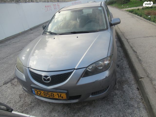 מאזדה 3